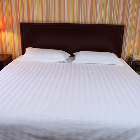 Pai Hotel Heze Dingtao Wantai City Exterior foto